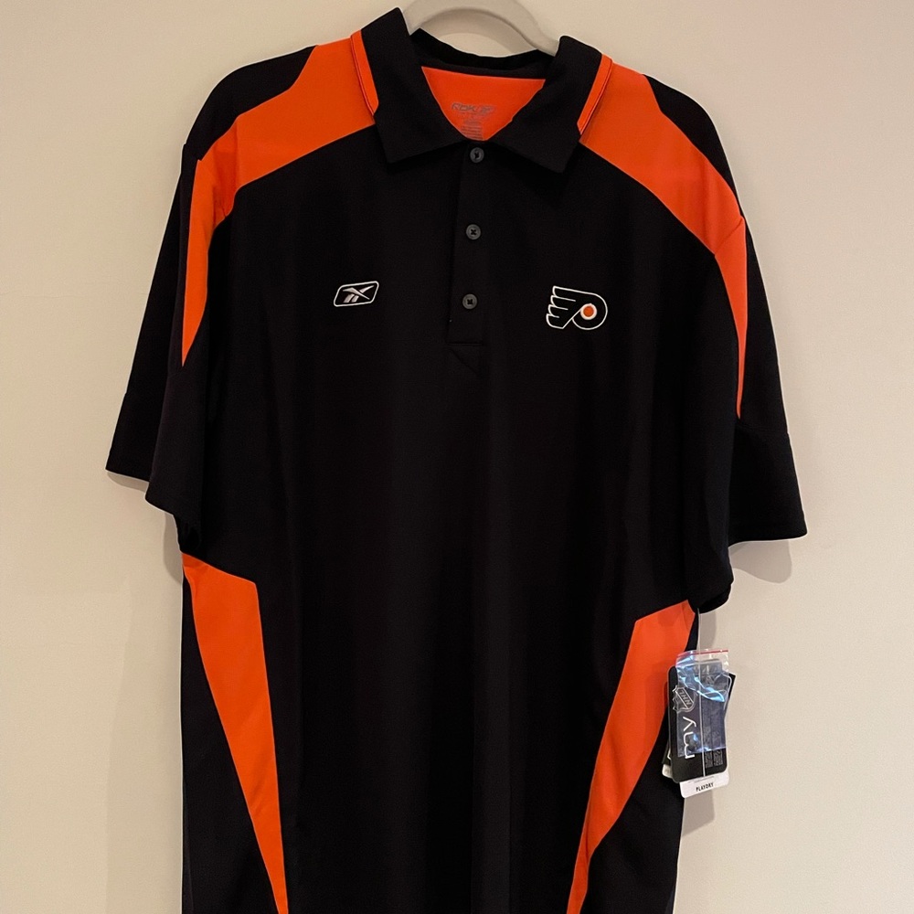 NWT Men’s L  NHL Flyers polo shirt
